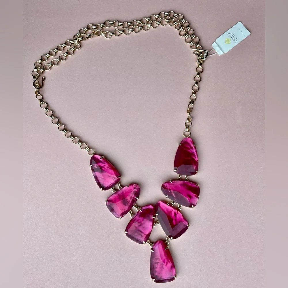 Kendra Scott Harlie Necklace Pink Berry Burgundy Illusion 14k Gold Plated NWT - Picture 14 of 16